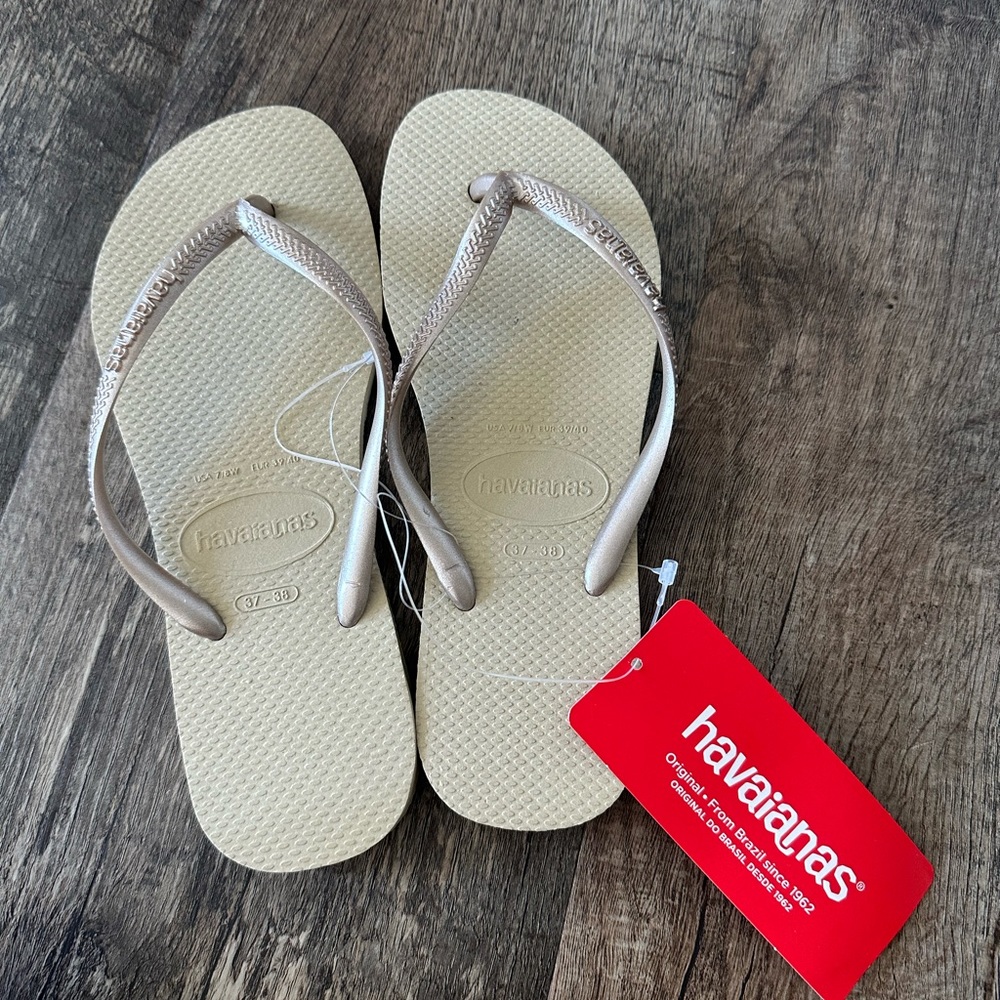 Havaianas Flip Flops 👣